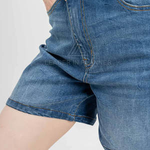 Shorts en jean sur mesure, nouveau style, couleur unie, fabriqués au Pakistan, pour femmes. - Product Image 6