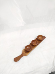 Plateau de service en bois en forme de feuille, artisanal, en bois naturel poli, durable, portable, écologique, idéal pour la vente en gros - Product Image 4