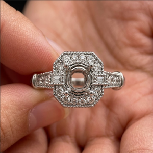 Fournisseur de Hong Kong – Meilleure Qualité – Bagues Semi-Montées Classiques en Or Blanc 18 carats avec Diamant Taille Brillant pour Fiançailles, Mariage et Fêtes - Product Image 4