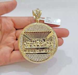 Collar Religioso de Lujo Estilo Hip Hop con Colgante de la Última Cena de Jesús, Chapado en Oro de 18K sobre Plata de Ley, con Moissanita VVS y Piedras Engastadas - Product Image 3