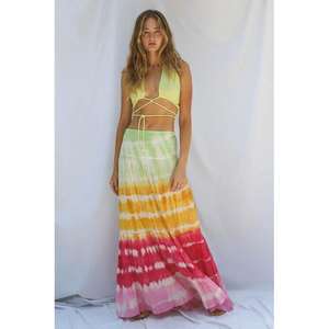 Conjunto de Dos Piezas Tie-Dye Sunset Dreams, Top Corto Halter con Escote Pronunciado y Pantalones Holgados, Ropa de Playa Casual de Verano para Mujer, 100% Algodón - Product Image 2