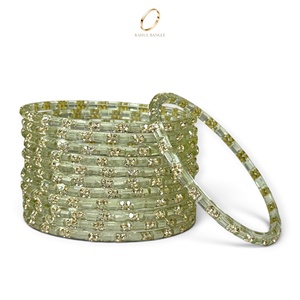 Ensemble de bracelets artisanaux plaqués or avec zircon et verre blanc transparent style goutte de pluie du Cachemire pour femmes, bijoux de mariée indiens, vente en gros - Product Image 2
