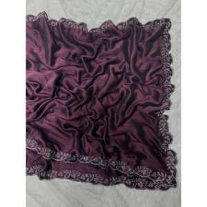 Hermoso Sari con Pedrería para Fiestas y Eventos - Product Image 2