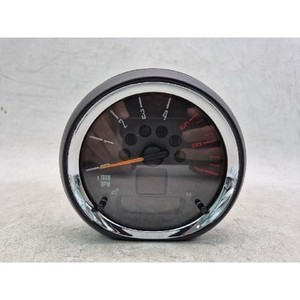 Mini Paneles de Instrumentos Usados para Hatchback 932582001 - Product Image 1