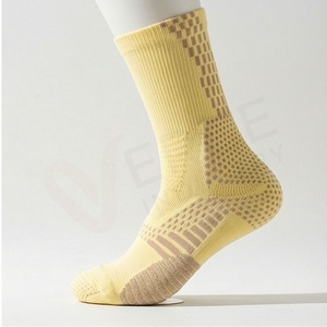 <b>Men's</b> Crew <b>Socks</b> Solid <b>Yellow</b> Knitted Breathable Cotton Polyester Spandex Summer Sports Regular Style - Product Image 3