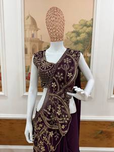 Sari en soie à bordure charmante, Choli brodé à la main, veste Shrug pré-drapée, tenue indienne pour mariage et fête pour femmes - Product Image 4