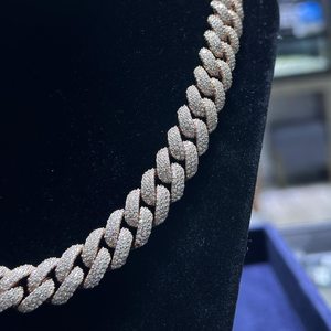 สร้อยคอฮิปฮอปแบบ Cuban Link ชุบทองคำสีกุหลาบ เงินแท้ 925 ประดับโมอิสซาไนต์ ดีไซน์ทันสมัยสำหรับทุกเพศ ได้รับการรับรองจากผู้ที่ไม่ใช่ฝ่ายใด - Product Image 3
