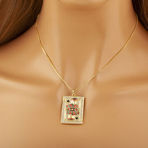 QIKU Король пик кулон ожерелье с фианитами инкрустированный позолоченный модный стиль хип-хоп повседневная одежда металлические украшения - Product Image 2