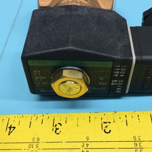 Válvula Solenoide KOYO CKD CORPORATION AB41-04-8-02G - Equipo y Piezas de Semiconductores de Confianza a Nivel Mundial - Product Image 3