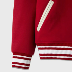 Blouson universitaire streetwear rouge pour homme, broderie hibou et lettre S sur le devant, style preppy, col rabattu, pour l'hiver - Product Image 3