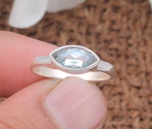 Bague de fiançailles et de mariage classique en argent sterling 925 avec pierre précieuse en onyx noir, cadeau pour femme - Product Image 1