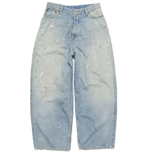 Jean en denim bleu vintage pour homme, coupe ample et large, effet délavé léger, jambe large et incurvée, coupe ample et décontractée - Product Image 1