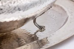 Casserole isotherme élégante en acier inoxydable |   Chaleur durable avec un design moderne - Product Image 5