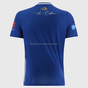   Maillot de football haut de gamme 100 % polyester, ensemble de joueur à manches courtes haute performance, design uni, fourniture OEM - Product Image 2
