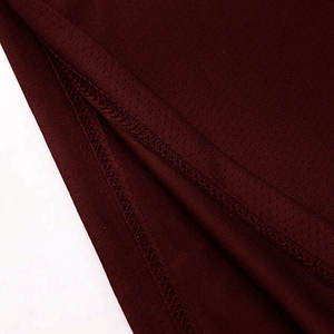 Conjunto de Uniforme de Baloncesto de Diseño Personalizado, 100% Poliéster, Transpirable, Camiseta y Pantalones Cortos de Baloncesto - Product Image 4