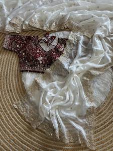 Magnifique sari de soirée avec chemisier de créateur, tenue indienne pour femmes, idéale pour les festivals, les cérémonies et les mariages. - Product Image 2