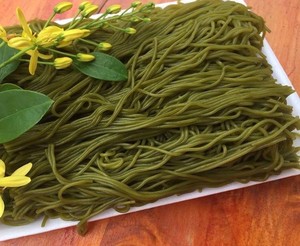 Fideos de Moringa Premium de Vietnam – Saludables y Naturales, Fideos Verdes Nutritivos, Precio al por Mayor // Mr.Tom - Product Image 1