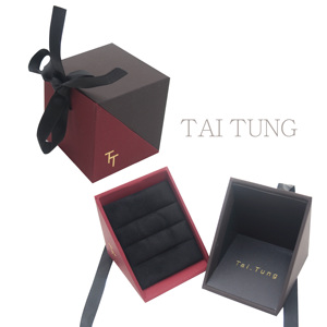 Luxury <b>Black</b> Hinged Jewelry Gift <b>Box</b> With Gold Logo And Magnetic Snap Closure Rectangular Shape For Elegant Packaging - Product Image 1