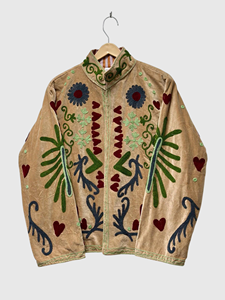 เสื้อแจ็คเก็ตกำมะหยี่ปักลาย Peace คอตั้ง แขนยาว ไซส์ใหญ่สำหรับผู้หญิง สไตล์บลูซอง สำหรับใส่ในฤดูใบไม้ร่วง ดีไซน์งานปักมือ - Product Image 1