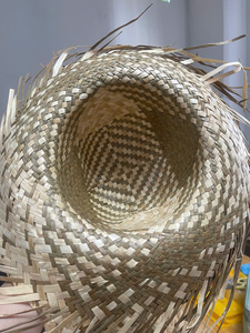 Sombrero clásico tejido a mano de hierba marina a rayas / Sombrero redondo de paja con logo de cinta para promoción, fiestas informales, actividades al aire libre, unisex - Product Image 3