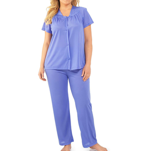 Ensemble de pyjama en satin pour femme personnalisé, 1 pièce, taille élastique, manches courtes, boutonné - Product Image 3
