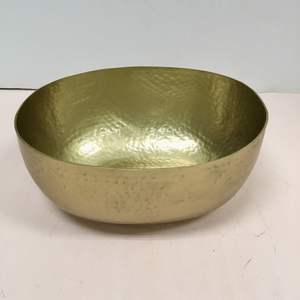 Cuenco tradicional indio de latón para decoración de mesa de comedor, vajilla de metal hecha a mano, elegante cuenco de presentación. - Product Image 4