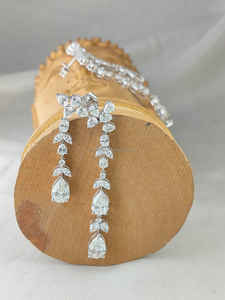 Boucles d'oreilles de luxe en diamants de formes multiples (poire, marquise, ronde) en or blanc massif 10K, 14K, 18K, diamants de laboratoire, bijoux pour femme. - Product Image 4