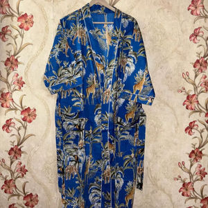 Bata Kimono de Algodón con Estampado Animal Azul, Ropa de Estar por Casa Estilo Boho, Bata Elegante para el Hogar - Product Image 1