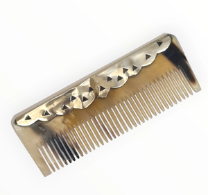 Peigne en corne de buffle naturel, design luxueux, outils de coiffure en corne de buffle dorée, meilleurs cadeaux - Product Image 1