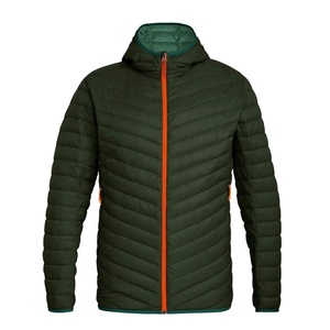 Chaqueta acolchada para hombre disponible en diferentes colores y tallas, estilo con capucha y logotipo impreso, chaqueta de invierno más vendida para hombre. - Product Image 4