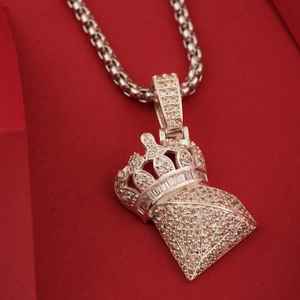 Couronne de reine en moissanite sertie de diamants, pendentif hip-hop plaqué or avec argent 925, bijoux fins, pendentifs et breloques - Product Image 3