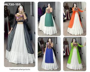 Conjunto de Lehenga de Rayón y Algodón con Borde de Volantes Sólidos en Color Blanco y Kurti Tradicional con Bordados Elegantes, Colección de Moda Femenina - Product Image 2