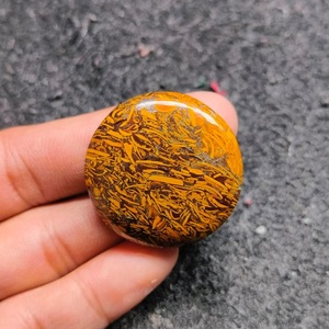 พลอยแจสเปอร์มารียัมธรรมชาติทรงคาโบชองลายดอกไม้รัก  ขัดเงา สำหรับทำเครื่องประดับ แหวน จี้ ขายส่ง - Product Image 4