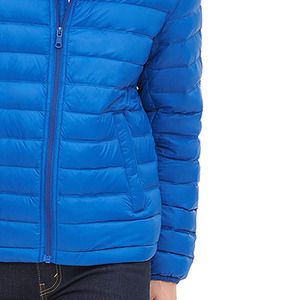 Blouson matelassé à capuche OEM pour homme, 100 % polyester, teint uni, imperméable, coupe-vent, vêtement d'extérieur personnalisé, style urbain - Product Image 6