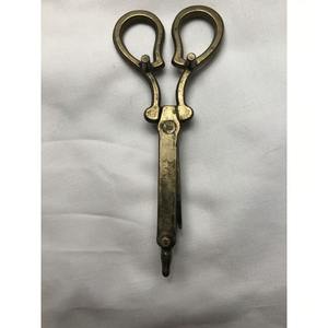 Elegante cortador de mechas metálico para el cuidado de velas, mango largo, corte preciso, agarre ergonómico, resistente al óxido, construcción duradera - Product Image 6