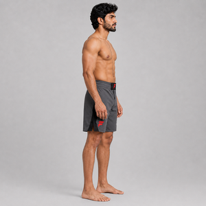 Shorts MMA haute performance conçus avec un tissu léger, une coupe flexible et des coutures durables pour l'entraînement professionnel. - Product Image 4
