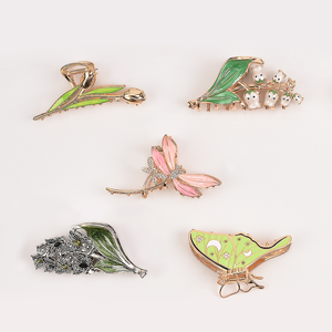 مشبك شعر معدني على شكل فراشة للنساء بطول 6.5 سم، إكسسوارات شعر أنيقة للفتيات - Product Image 1