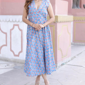 Robe de mariée à imprimé floral en coton indien fait à la main, tenue de fête courte et élégante, cadeau de mode pour femme personnalisé pour l'été - Product Image 1