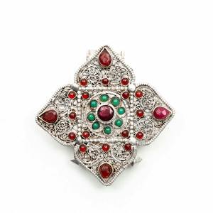 Pendentifs Ghau ethniques bouddhistes tibétains en argent plaqué turquoise Asthamangal, faits à la main au Népal, pour occasions festives, attrayants - Product Image 3