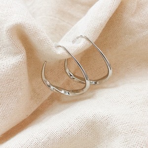 Pendientes de Latón de Primera Calidad para Artesanía, Pendientes de Latón con Alto Nivel de Detalle, Acabado Liso, Precio de Fábrica al por Mayor, Artículo para Uso en Artesanía Metálica - Product Image 3