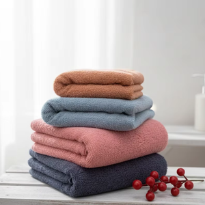 Ensemble de serviettes de bain en coton 100% du Vietnam, écologiques, couleur unie, haute densité (500 à 700 GSM), norme Oeko-Tex 100 - Product Image 1