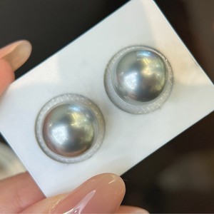 Pendientes de Perlas Negras Redondas de 10-11 mm, Chapados en Oro y Plata S925, con Caja de Regalo, Diseño Elegante, Venta al Por Mayor del Fabricante - Product Image 3