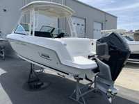 MEILLEURE OFFRE POUR LE NOUVEAU |   Bateau à réaction d'occasion 2020 - 2027 B0ST0N-WHAIERS 230 VANTAGE 23FT MERCURY 250XL VDO - ORIGINAL - PRÊT À ÊTRE EXPÉDIÉ
