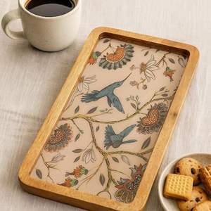 Plats de service ronds classiques en bois peints à la main - Lavables au lave-vaisselle pour les fêtes - Product Image 3