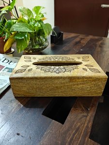 Boîte à mouchoirs en bois naturel faite à la main, porte-mouchoirs en bois massif, distributeur de serviettes rustique, décoration pour table à manger, maison, bureau - Product Image 5