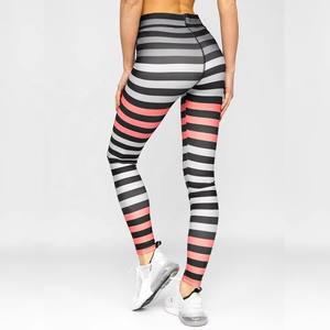 กางเกงเลกกิ้งยกกระชับสะโพกพิมพ์ลายทางสำหรับผู้หญิง ผลิตตามแบบ ODM ผ้ายืดสแปนเด็กซ์/โพลีเอสเตอร์ เหมาะสำหรับออกกำลังกาย เล่นกีฬา ฟิตเนส ยืดหยุ่น กระชับรูปร่าง ใส่เล่นโยคะ แห้งเร็ว - Product Image 2
