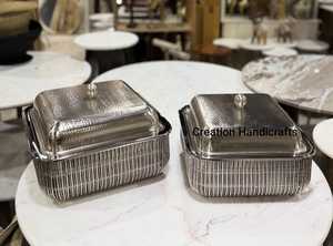 Cacerola de Metal Dorado de Lujo con Tapa, Olla Decorativa Premium para Servir, Plato para Servir en la Cocina - Product Image 4