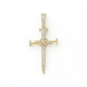 SHRAMAN DIAMOND Croix de Jésus minimaliste personnalisée, plaquée or 10K, sertie de diamants de laboratoire taille brillant, breloque fine religieuse chrétienne unisexe - Product Image 1