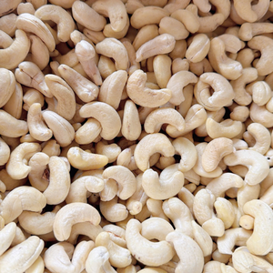 Wholesale In Bulk Cashew <b>Nuts</b> Kaju Badam SANTIGO Cashew Kaju <b>Nuts</b> Service 24/7 - Product Image 1