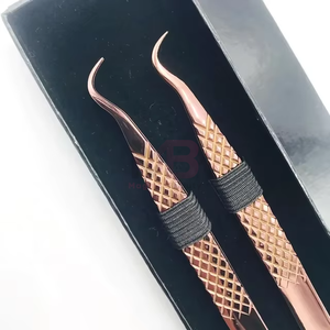 Pince à épiler professionnelle en acier inoxydable de haute qualité pour extensions de cils, pointe courbée en or rose, volume accru, poignée confortable - Product Image 6